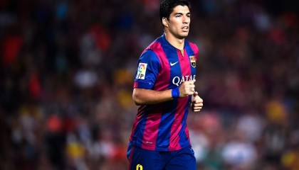 开云kaiyun_空间危机下的紧迫调整，复出球星引发连锁反应，快船交易呼声高涨